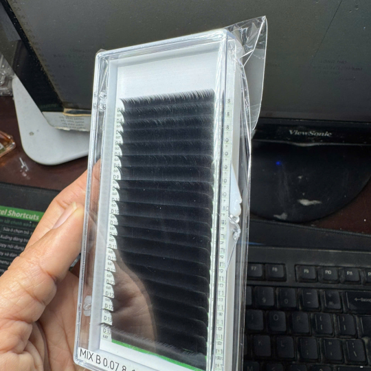 Individual Volume Lashes B 0.07 20 Lines