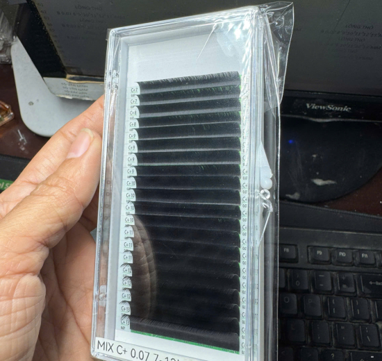 Individual Volume Lashes C + 0.07 20 Lines