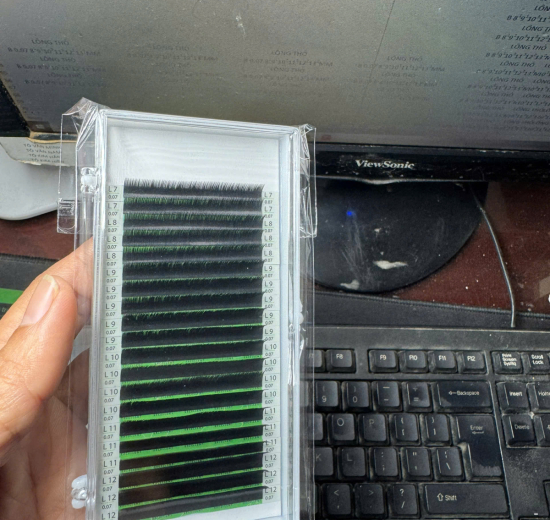 Individual Volume Lashes L+0.07 20 Lines